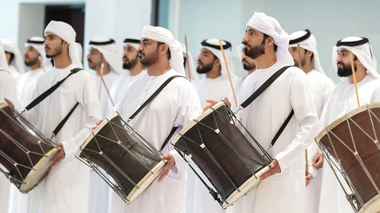 البيت الإماراتي يعزز الثقافة والتواصل الحضاري في بكين الدولي للكتاب